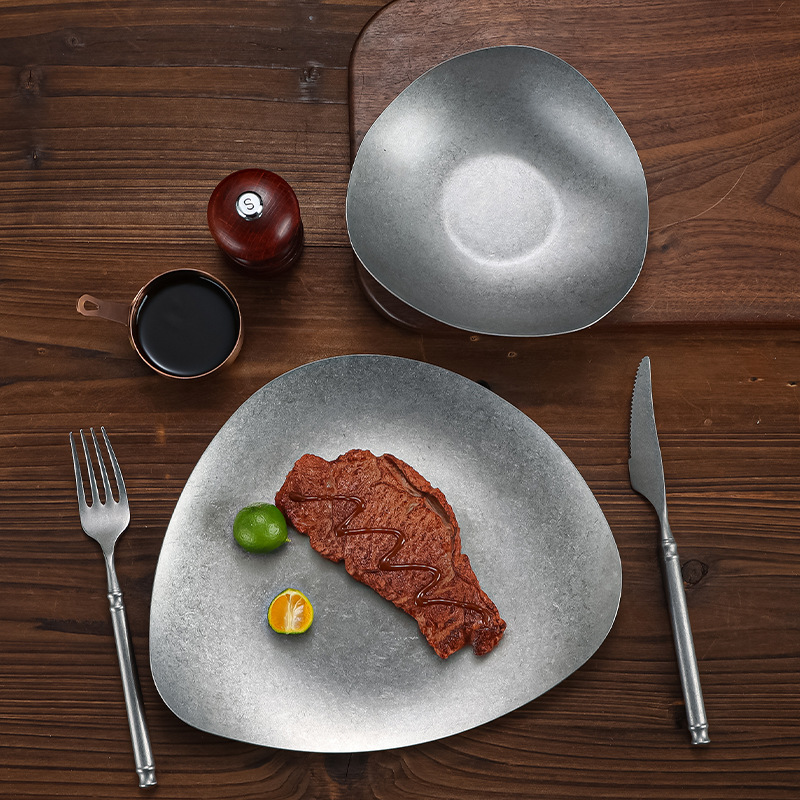Plato de comida Irregular de a - Food Snacks Restaurant reseña y precio